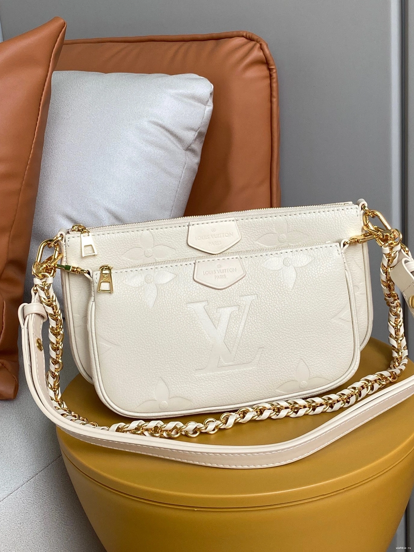 WIS MULTI POCHETTE ACCESSOIRES VUITTON LOUIS 0820